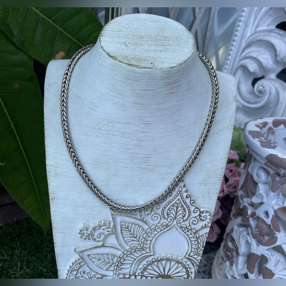 Silver toned necklace Fashion jewelry Sales Nice Gifts Birthday Deals Trending